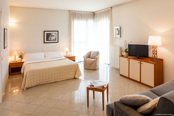 Cosmo Hotel Torri